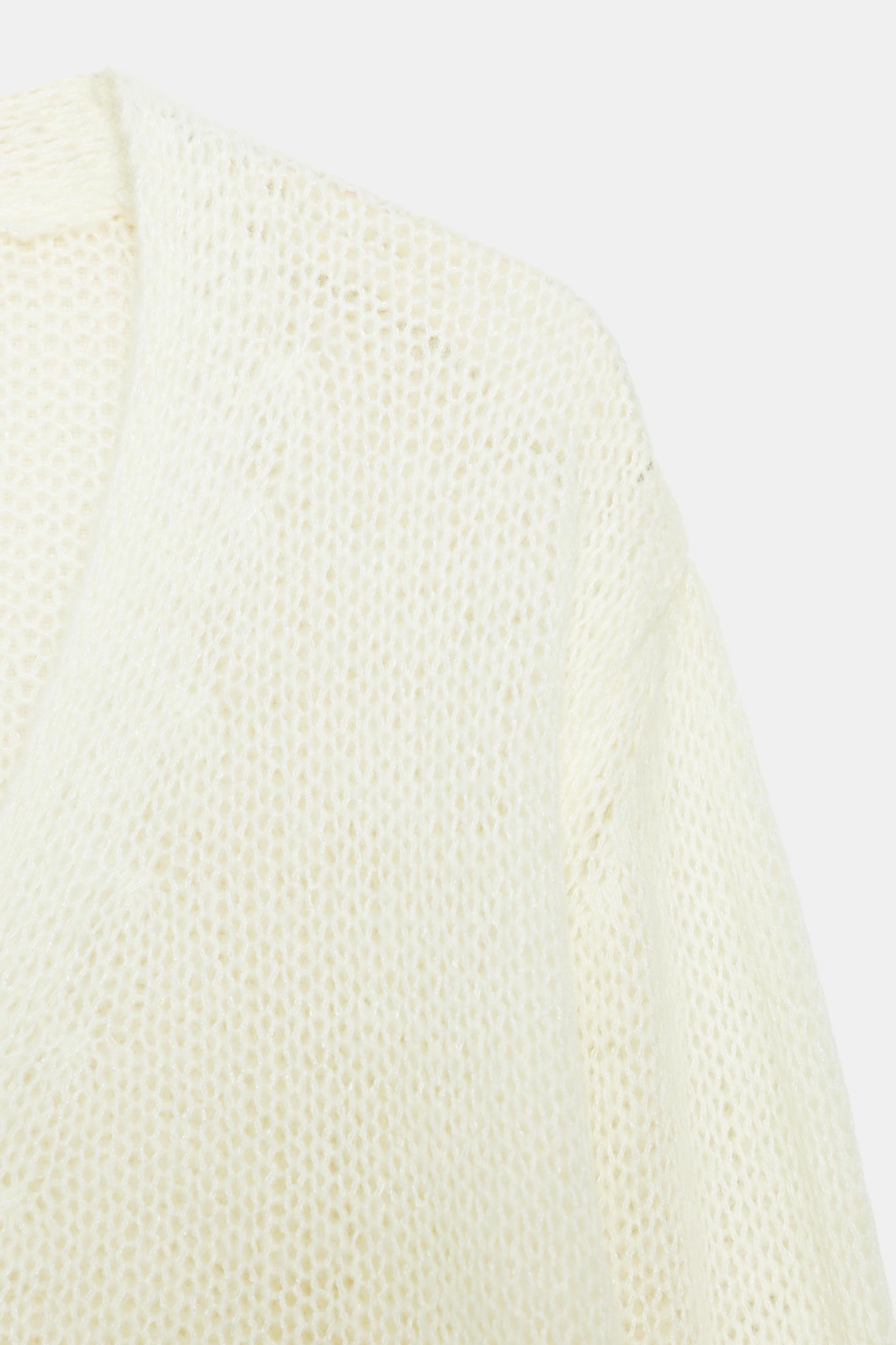 V-NECK KNIT CARDIGAN